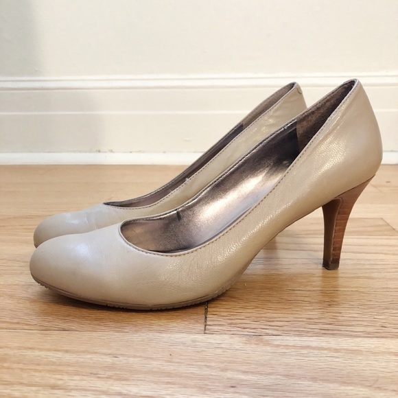 Nine West Shoes - NINE WEST Nude Leather Pumps